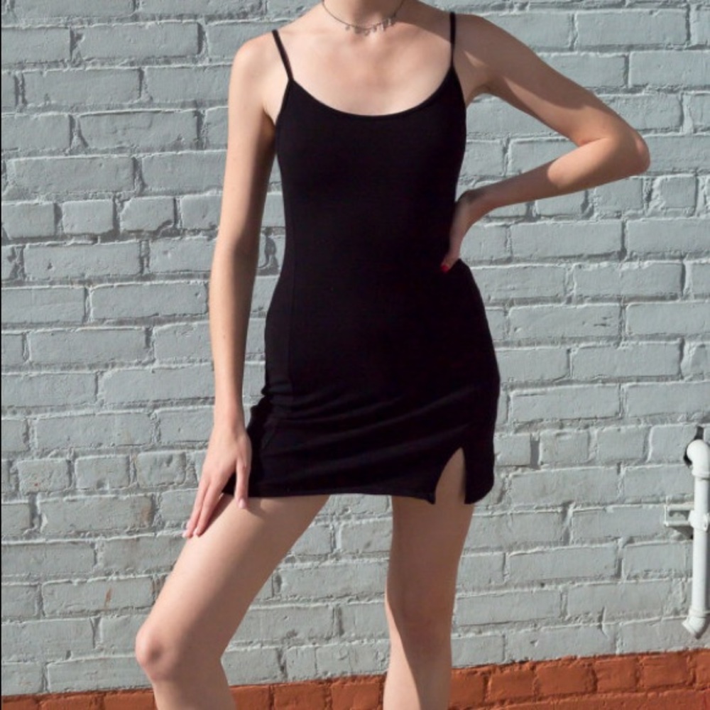Brandy Melville Kyran dress